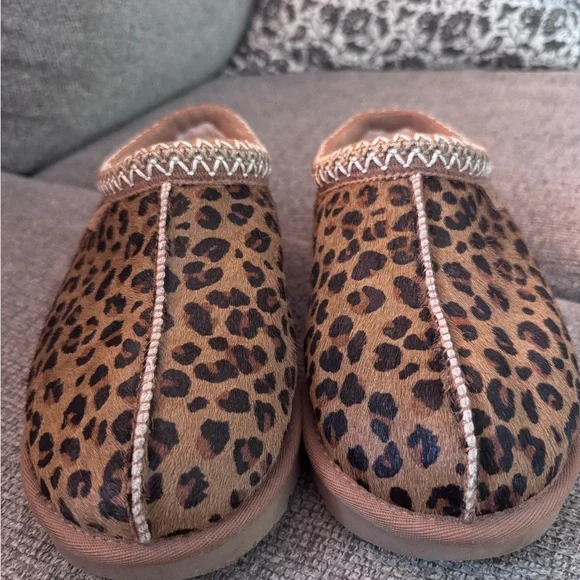 UGG Tan and Black Animal Print Slippers - Picture 2 of 5